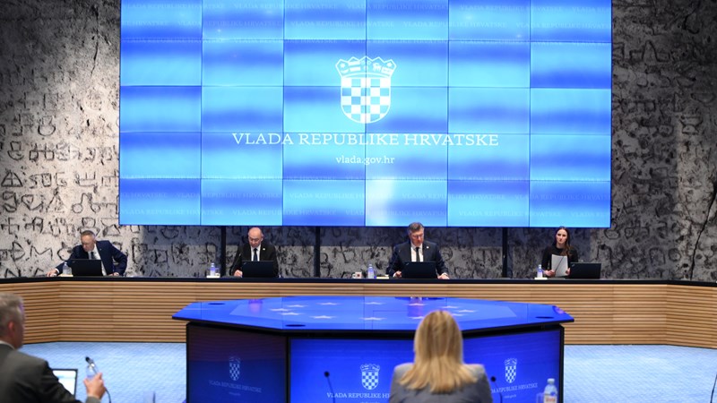 Prosječna plaća porasla na 1.239 eura. Tome su pridonijele mjere i porezna rasterećenja Vlade
